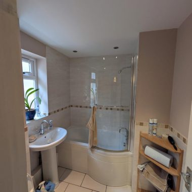 abingdon-walk-in-shower-before-1000B Case study - before image of inaccessible bathroom